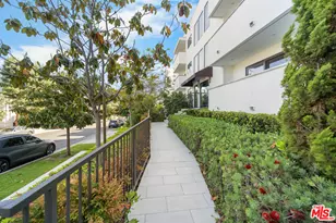 853 S Lucerne Blvd, Los Angeles, CA 90005 - Photo 3