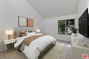 18316 Hatteras St, Tarzana, CA 91356 - Photo 7