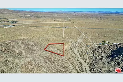 62775 Sullivan Rd, Joshua Tree, CA 92252 - Photo 11
