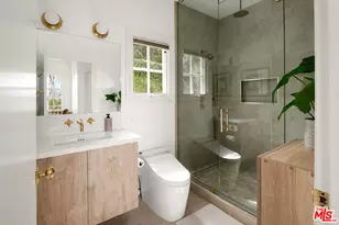 12917 Galewood St, Studio City, CA 91604 - Photo 39