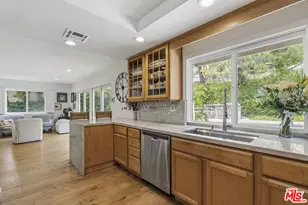 19423 Twin Hills Pl, Porter Ranch, CA 91326 - Photo 9