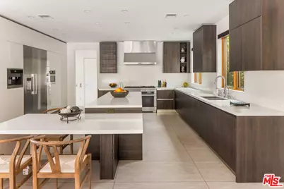 12443 W Sunset Blvd, Los Angeles, CA 90049 - Photo 9