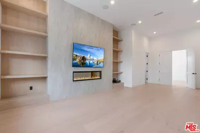 5110 Garden Grove Ave, Tarzana, CA 91356 - Photo 23