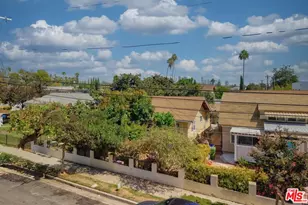 2304 S La Salle Ave, Los Angeles, CA 90018 - Photo 3