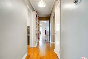 6171 Barrows Dr, Los Angeles, CA 90048 - Photo 13