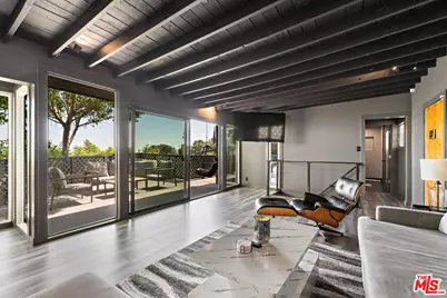 8410 Hollywood Blvd, Los Angeles, CA 90069 - Photo 7