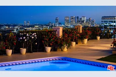 1260 St Ives Pl, Los Angeles, CA 90069 - Photo 27