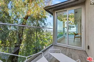 7944 Fareholm Dr, Los Angeles, CA 90046 - Photo 21