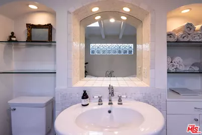 29500 Heathercliff Rd #275, Malibu, CA 90265 - Photo 17
