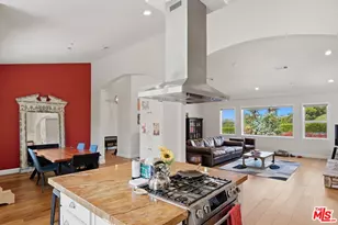 30429 Morning View Dr, Malibu, CA 90265 - Photo 13