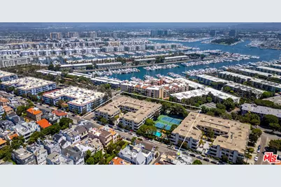 306 Bora Bora Way #202, Marina del Rey, CA 90292 - Photo 33