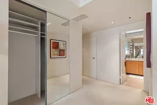 10790 Wilshire Blvd, Los Angeles, CA 90024 - Photo 21