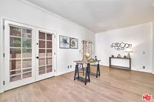 420 S Barrington Ave, Los Angeles, CA 90049 - Photo 17