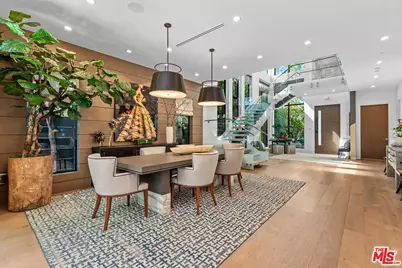 346 N Laurel Ave, Los Angeles, CA 90048 - Photo 5
