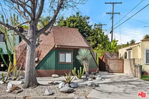9983 Braddock Dr, Culver City, CA 90232 - Photo 17