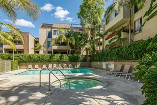 950 N Kings Rd, West Hollywood, CA 90069 - Photo 15