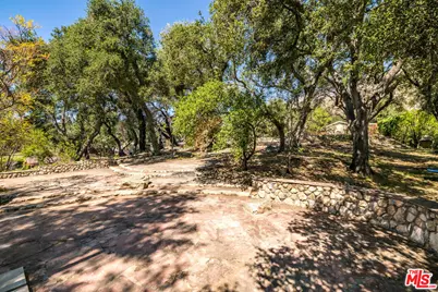3172 Rubio Canyon Rd, Altadena, CA 91001 - Photo 11