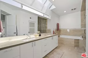 650 Harbor St, Venice, CA 90291 - Photo 25