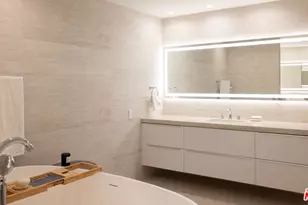 300 N Swall Dr, Beverly Hills, CA 90211 - Photo 25