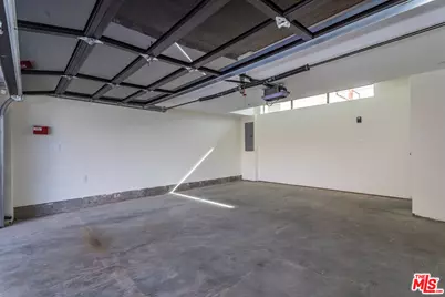 1318 N Vista St, Los Angeles, CA 90046 - Photo 29