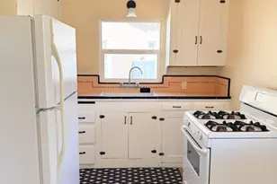 347 Francis St, Bakersfield, CA 93308 - Photo 9