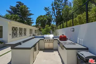 4859 Topeka Dr, Tarzana, CA 91356 - Photo 27
