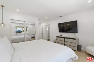 4859 Topeka Dr, Tarzana, CA 91356 - Photo 47