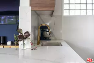 1145 Larrabee St, West Hollywood, CA 90069 - Photo 15