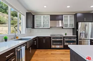 2780 N Wright Ln, Los Angeles, CA 90068 - Photo 7