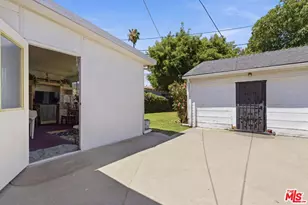1123 W 52nd St, Los Angeles, CA 90037 - Photo 19
