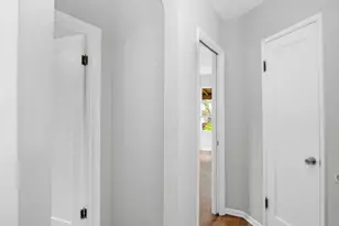 10346 Oro Vista Ave, Sunland, CA 91040 - Photo 15