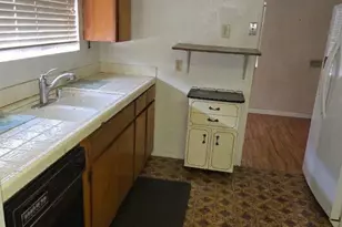 9414 Clovis Ave, Los Angeles, CA 90002 - Photo 17