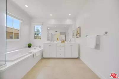 116 Mistletoe, Irvine, CA 92620 - Photo 27