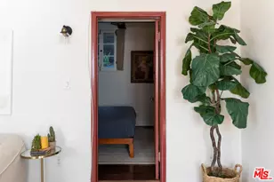 1007 Sanborn Ave, Los Angeles, CA 90029 - Photo 47