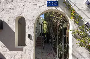 1007 Sanborn Ave, Los Angeles, CA 90029 - Photo 27