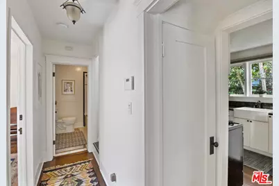 1007 Sanborn Ave, Los Angeles, CA 90029 - Photo 19