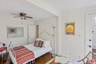 1007 Sanborn Ave, Los Angeles, CA 90029 - Photo 43