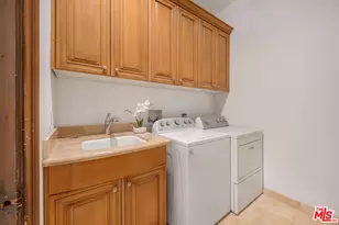 5018 Woodley Ave, Encino, CA 91436 - Photo 35