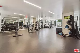 818 N Doheny Dr, West Hollywood, CA 90069 - Photo 37