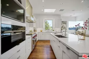 1116 Linda Flora Dr, Los Angeles, CA 90049 - Photo 13