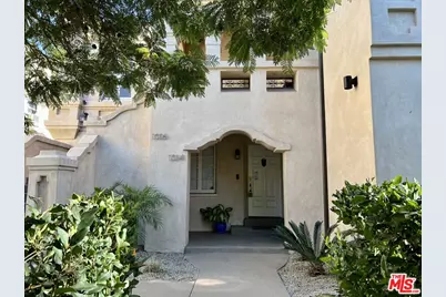 1014 Meadowbrook Ave, Los Angeles, CA 90019 - Photo 3
