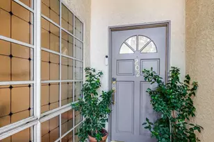 4444 Moorpark Way, Toluca Lake, CA 91602 - Photo 5