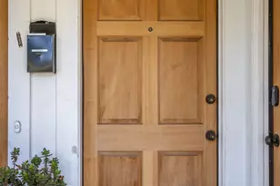 1640 S Gramercy Pl, Los Angeles, CA 90019 - Photo 3