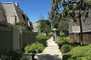 13121 Mindanao Wy, Marina del Rey, CA 90292 - Photo 27