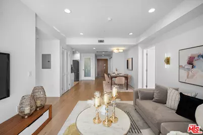 105 S Mariposa Ave #204, Los Angeles, CA 90004 - Photo 5