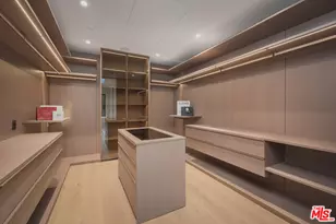 405 N Flores St, Los Angeles, CA 90048 - Photo 25