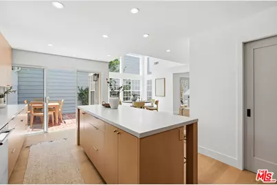 13080 Mindanao Way #95, Marina del Rey, CA 90292 - Photo 23