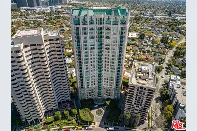 10580 Wilshire Blvd #2, Los Angeles, CA 90024 - Photo 31