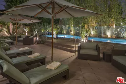 10580 Wilshire Blvd #2, Los Angeles, CA 90024 - Photo 29