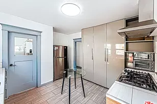3025 Edgehill Dr, Los Angeles, CA 90018 - Photo 7